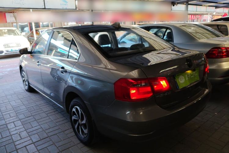Used Volkswagen Jetta 2015 Zhuihui Edition 1.4L Manual Fashion Model Rear Left 45 Deg