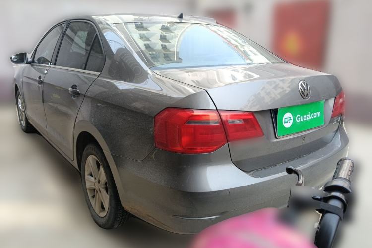 Used Volkswagen Jetta 2015 1.6L Automatic Luxury Model Rear Left 45 Deg