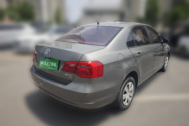 Used Volkswagen Jetta 2015 Value Edition 1.6L Automatic Fashion Version Rear Right 45 Deg