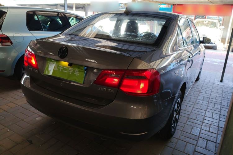 Used Volkswagen Jetta 2015 Zhuihui Edition 1.4L Manual Fashion Model Rear Right 45 Deg