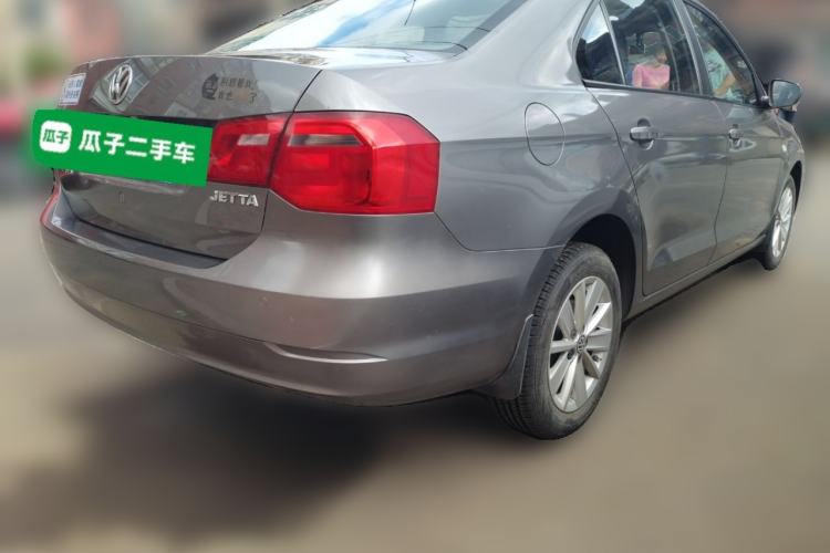 Used Volkswagen Jetta 2015 1.6L Manual Comfort Model Rear Right 45 Deg