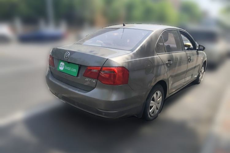 Used Volkswagen Jetta 2015 Zhuihui Edition 1.4L Manual Fashion Model Rear Right 45 Deg