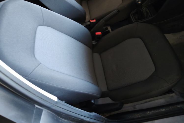 Used Volkswagen Jetta 2015 Zhuihui Edition 1.4L Manual Fashion Model Right Front Seat