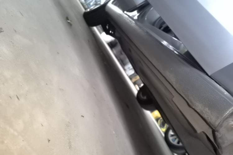 Used Volkswagen Jetta 2015 1.6L Automatic Comfort Model Right Side Sill