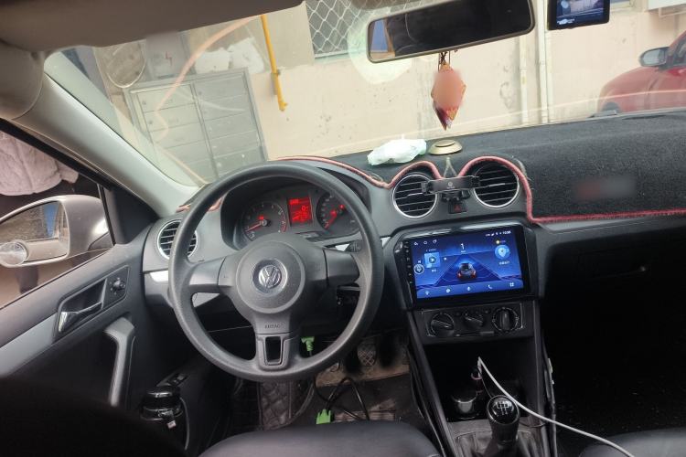 Used Volkswagen Jetta 2015 Zhuihui Edition 1.6L Manual Comfort Model Steering Wheel