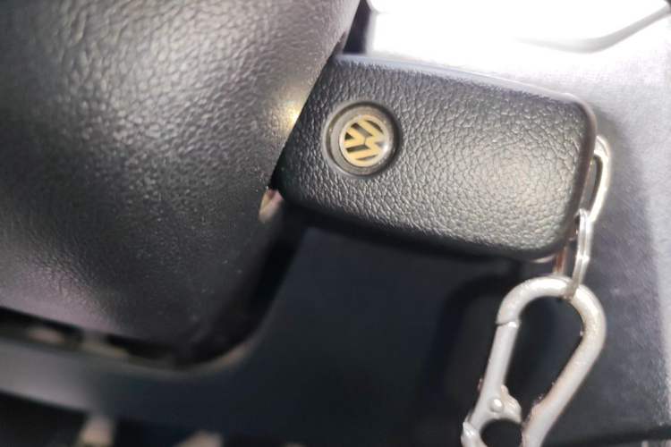Used Volkswagen Jetta 2015 1.6L Manual Comfort Model Vehicle Key