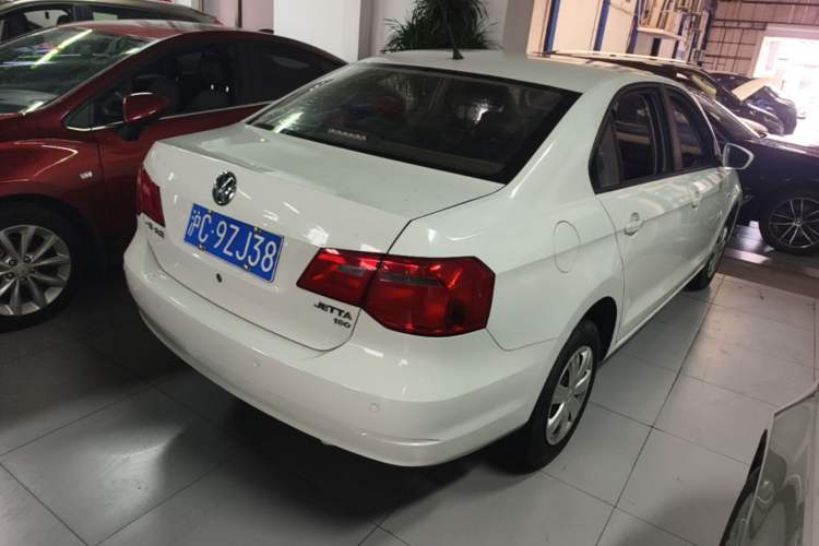 Used Volkswagen Jetta 2015 Value Edition 1.6L Automatic Fashion Version Rear Right 45 Deg