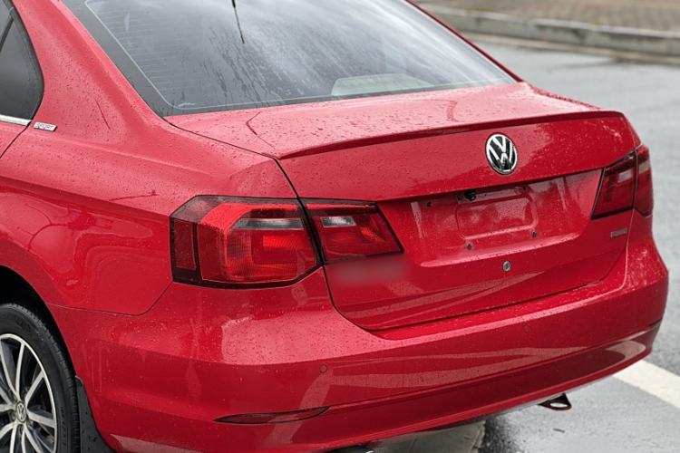 Used Volkswagen Jetta 2015 1.4TSI Automatic Sport Model Exterior 4
