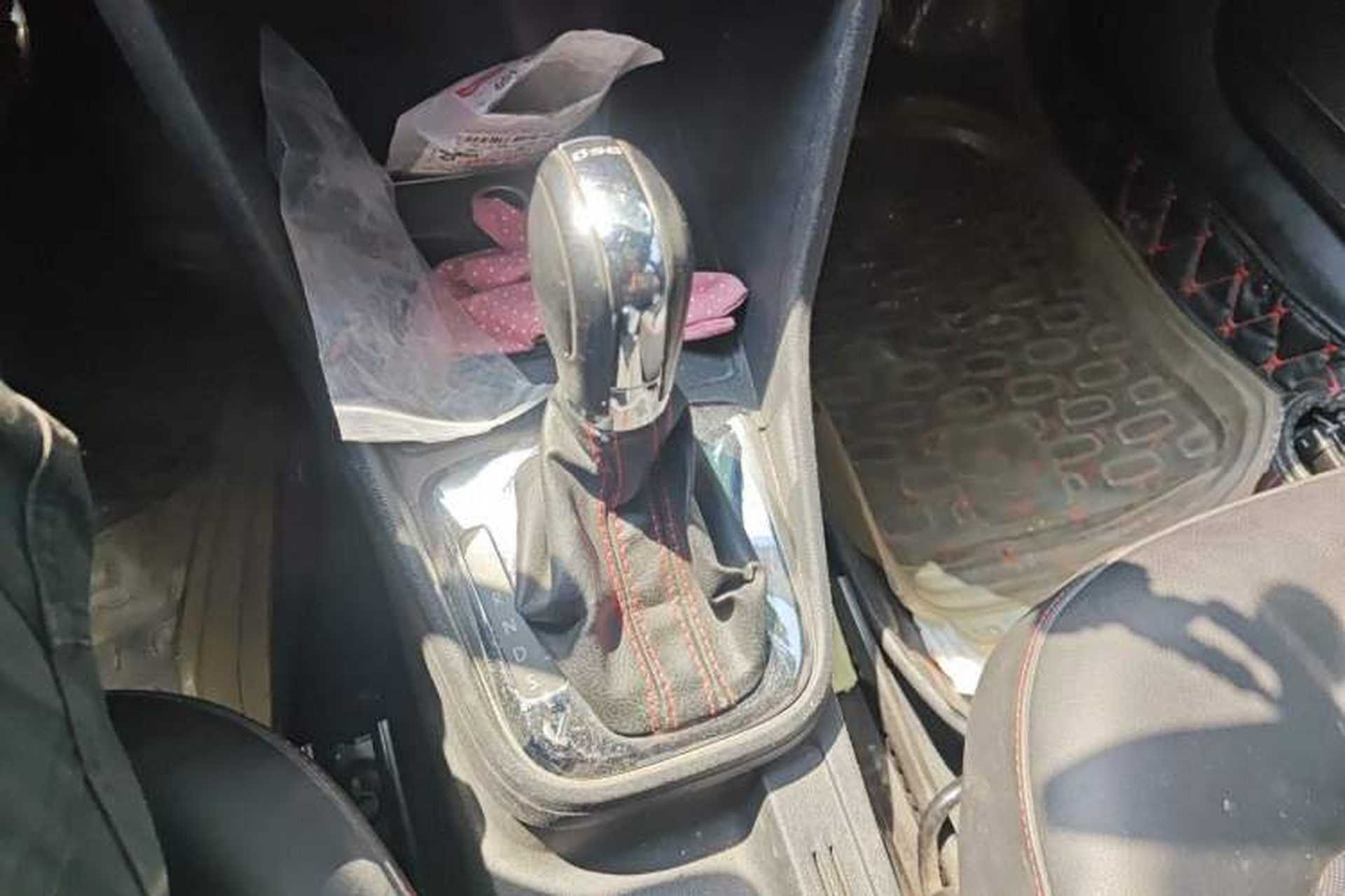 Used Volkswagen Jetta 2015 1.4TSI Automatic Sport Model Gear Lever