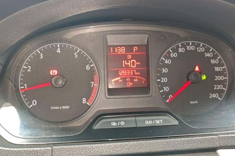Used Volkswagen Jetta 2015 1.6L Automatic Comfort Model Instrument Cluster