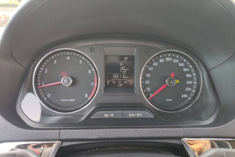 Used Volkswagen Jetta 2015 1.4TSI Automatic Sport Model Instrument Cluster