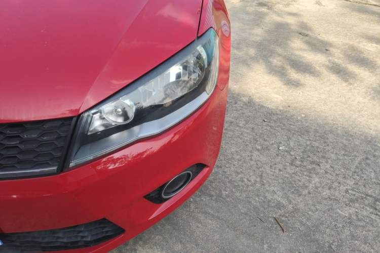 Used Volkswagen Jetta 2015 1.4TSI Automatic Sport Model Left Front Headlight