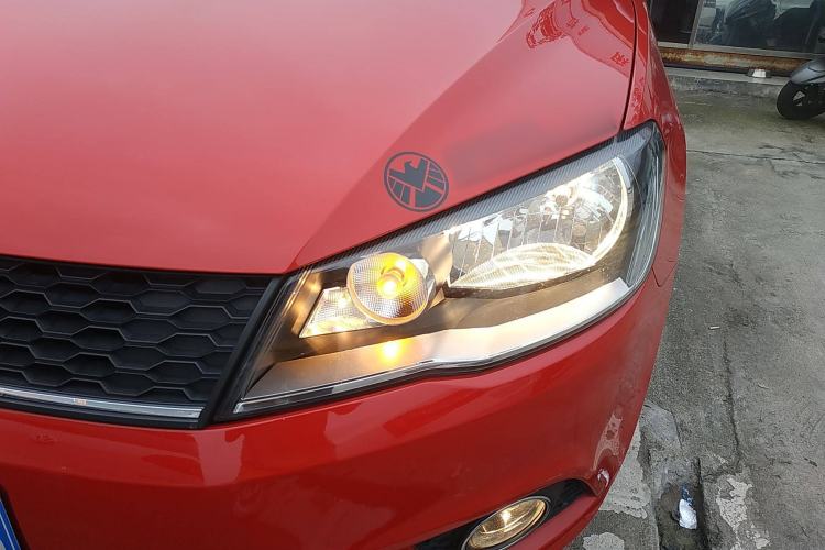 Used Volkswagen Jetta 2015 1.4TSI Automatic Sport Model Left Front Headlight