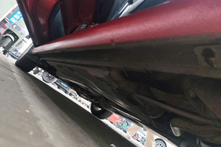 Used Volkswagen Jetta 2015 1.6L Automatic Comfort Model Left Side Sill