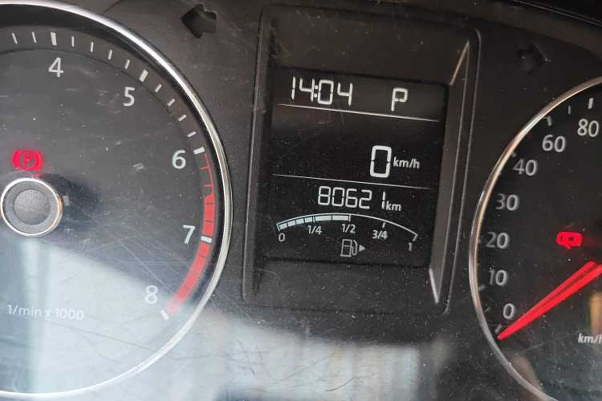 Used Volkswagen Jetta 2015 1.4TSI Automatic Sport Model Odometer Close Up