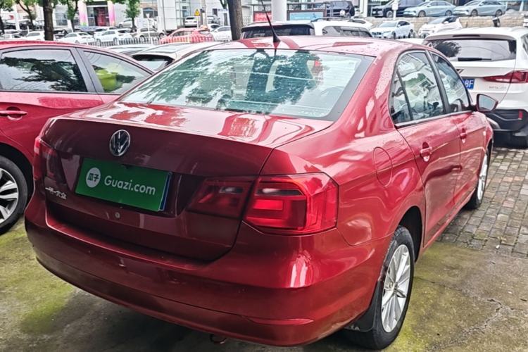 Used Volkswagen Jetta 2015 1.6L Automatic Comfort Model Rear Right 45 Deg