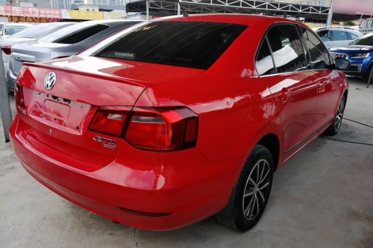 Used Volkswagen Jetta 2015 1.4TSI Automatic Sport Model Rear Right 45 Deg