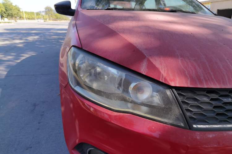 Used Volkswagen Jetta 2015 1.4TSI Automatic Sport Model Right Front Headlight