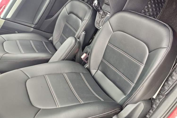 Used Volkswagen Jetta 2015 1.6L Automatic Comfort Model Right Front Seat