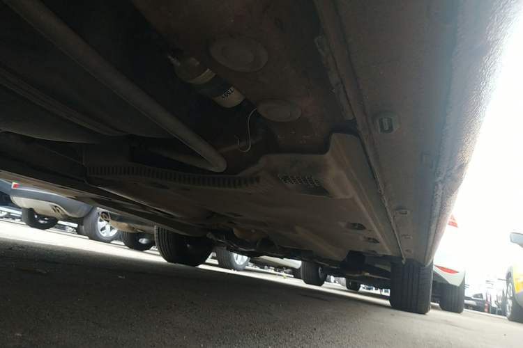 Used Volkswagen Jetta 2015 1.4TSI Automatic Sport Model Right Side Sill