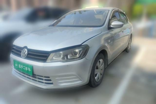 Używany Volkswagen Jetta 2015 Value Edition 1.6L Manual Fashionable Style