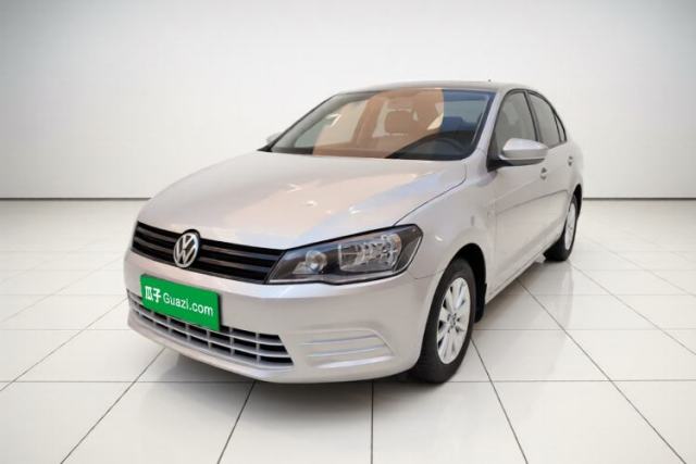 Ojetý Volkswagen Jetta 2015 Zhuihui Edition 1.4L Manual Fashion Model