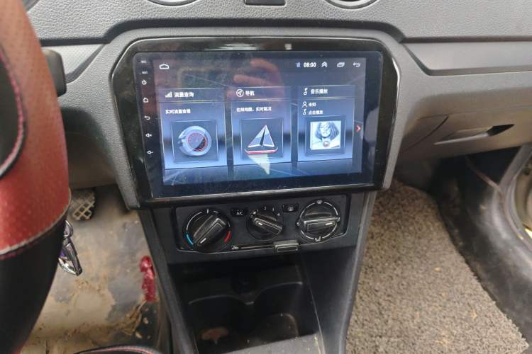 Used Volkswagen Jetta 2015 1.6L Manual Fashion Edition Audio And AC Panel