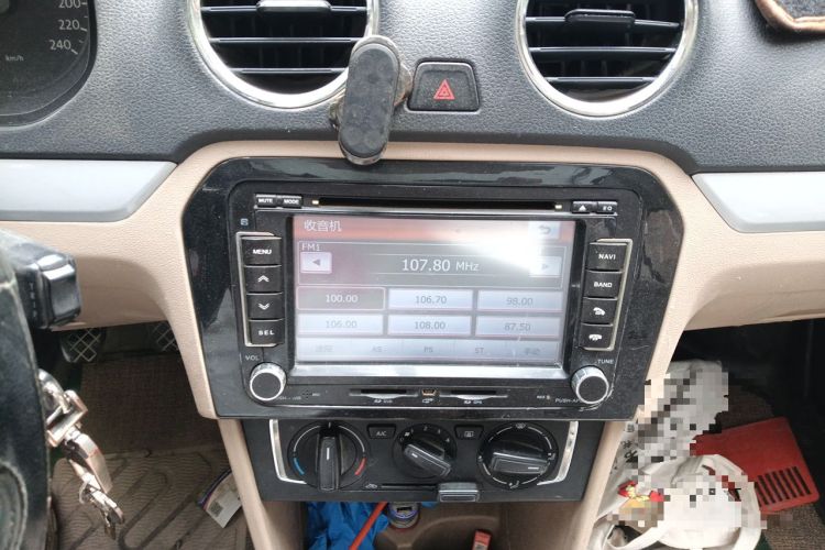 Used Volkswagen Jetta 2015 1.4L Manual Comfort Model Audio And AC Panel