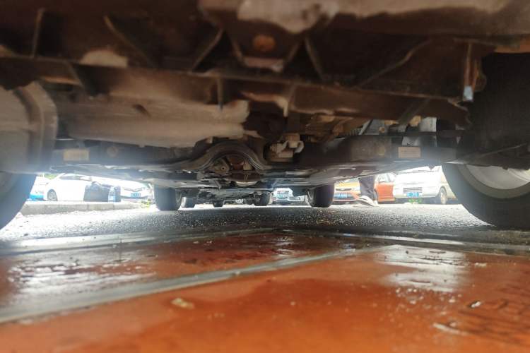 Used Volkswagen Jetta 2015 1.6L Manual Comfort Model Chassis Front