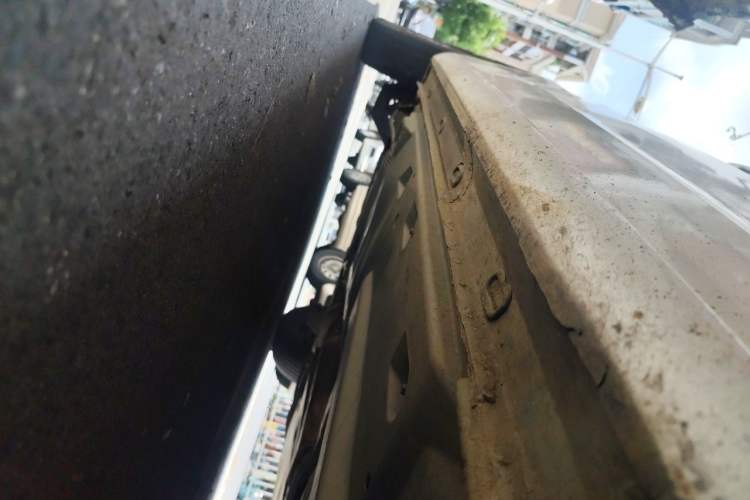 Used Volkswagen Jetta 2015 1.6L Manual Fashion Edition Chassis Front Right