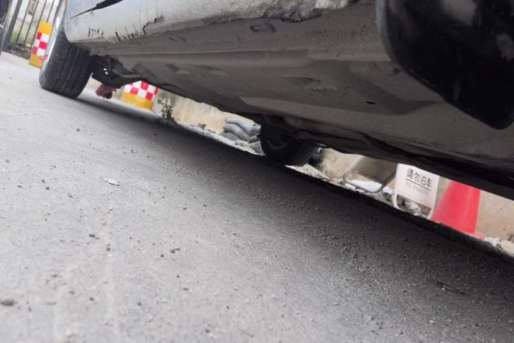 Used Volkswagen Jetta 2015 Zhuihui Edition 1.6L Manual Comfort Model Chassis Front Right