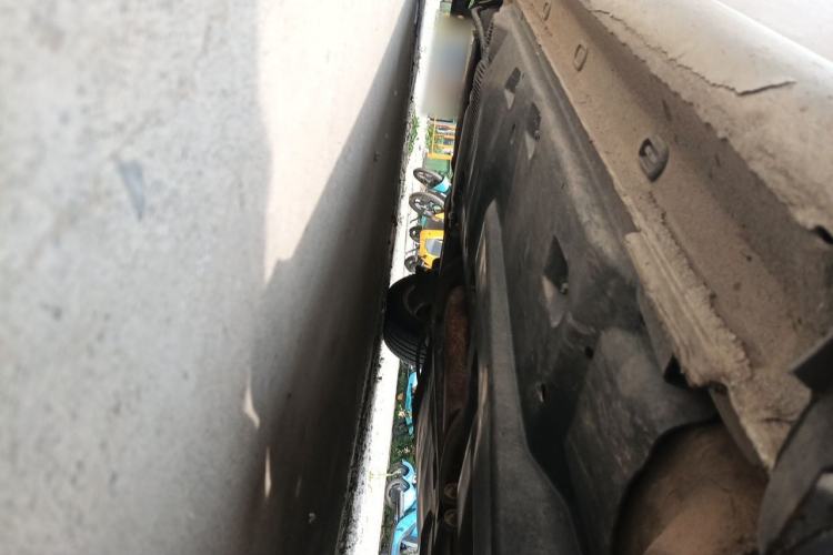 Used Volkswagen Jetta 2015 1.4L Manual Comfort Model Chassis Front Right