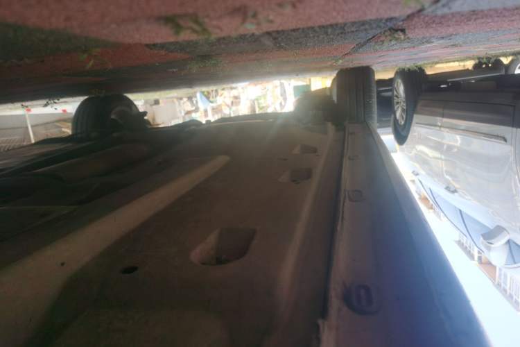Used Volkswagen Jetta 2015 1.4L Manual Comfort Model Chassis Front Right