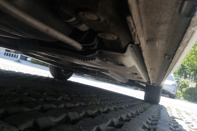 Used Volkswagen Jetta 2015 1.6L Manual Comfort Model Chassis Rear Right