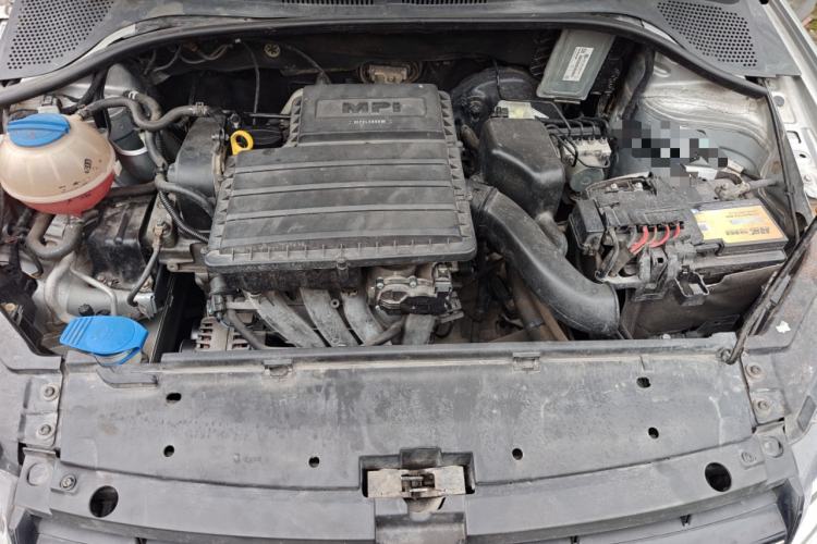 Used Volkswagen Jetta 2015 1.6L Manual Comfort Model Engine Bay