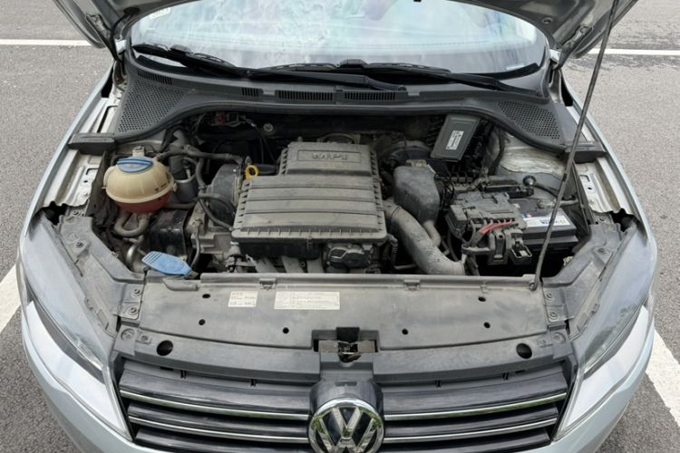 Used Volkswagen Jetta 2015 1.6L Automatic Comfort Model Engine Bay