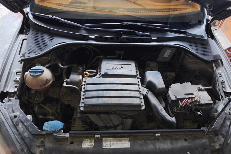 Used Volkswagen Jetta 2015 1.6L Manual Comfort Model Engine Bay