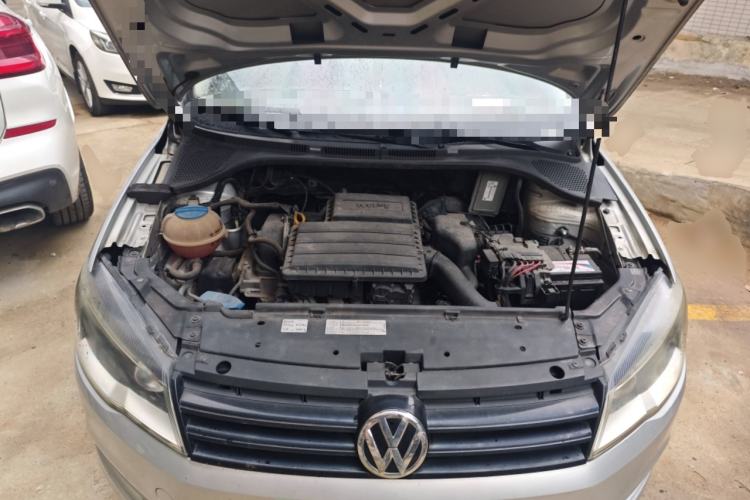 Used Volkswagen Jetta 2015 1.6L Manual Fashion Edition Engine Bay