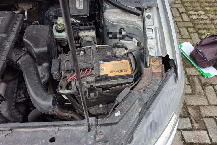Used Volkswagen Jetta 2015 1.6L Manual Comfort Model Engine Bay Left