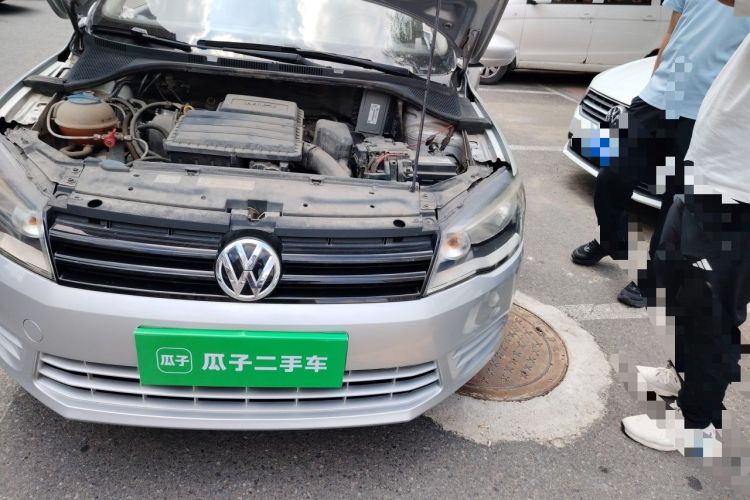 Used Volkswagen Jetta 2015 Value Edition 1.6L Manual Fashionable Style Engine Bay Left