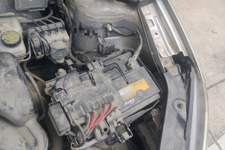 Used Volkswagen Jetta 2015 1.6L Manual Comfort Model Engine Bay Left