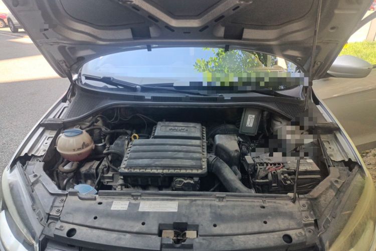 Used Volkswagen Jetta 2015 1.6L Manual Comfort Model Engine Bay