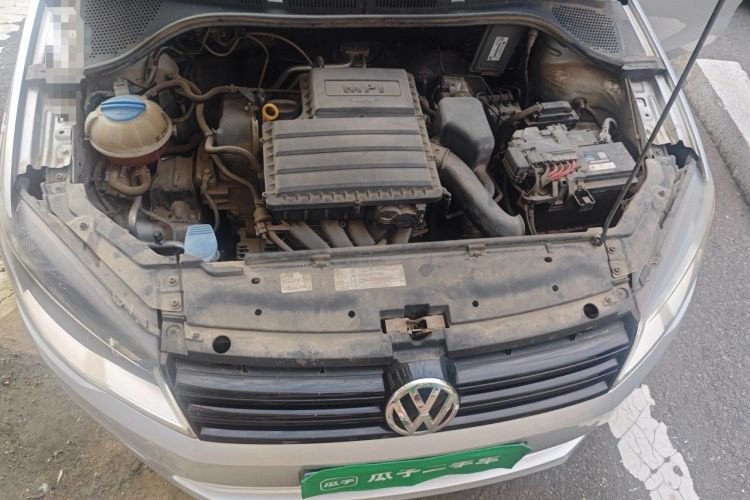Used Volkswagen Jetta 2015 Value Edition 1.6L Automatic Fashion Version Engine Bay