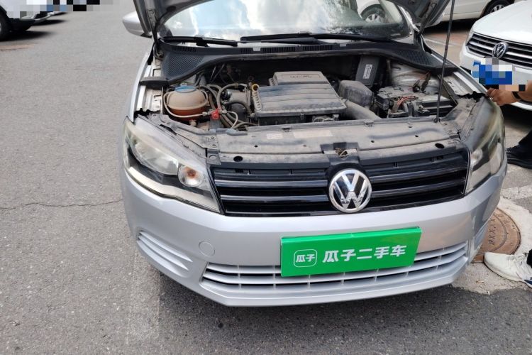 Used Volkswagen Jetta 2015 Value Edition 1.6L Manual Fashionable Style Engine Bay Right