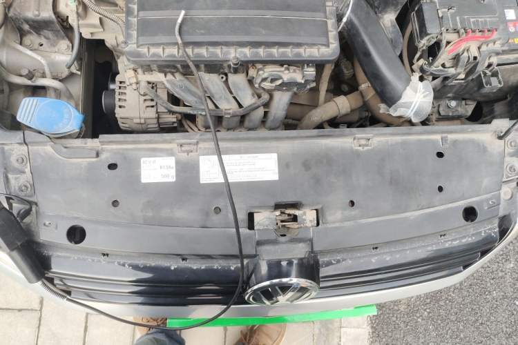 Used Volkswagen Jetta 2015 1.6L Manual Fashion Edition Engine Bay
