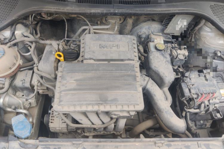 Used Volkswagen Jetta 2015 1.6L Manual Comfort Model Engine Bay