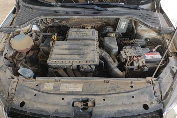 Used Volkswagen Jetta 2015 Value Edition 1.6L Automatic Fashion Version Engine Bay