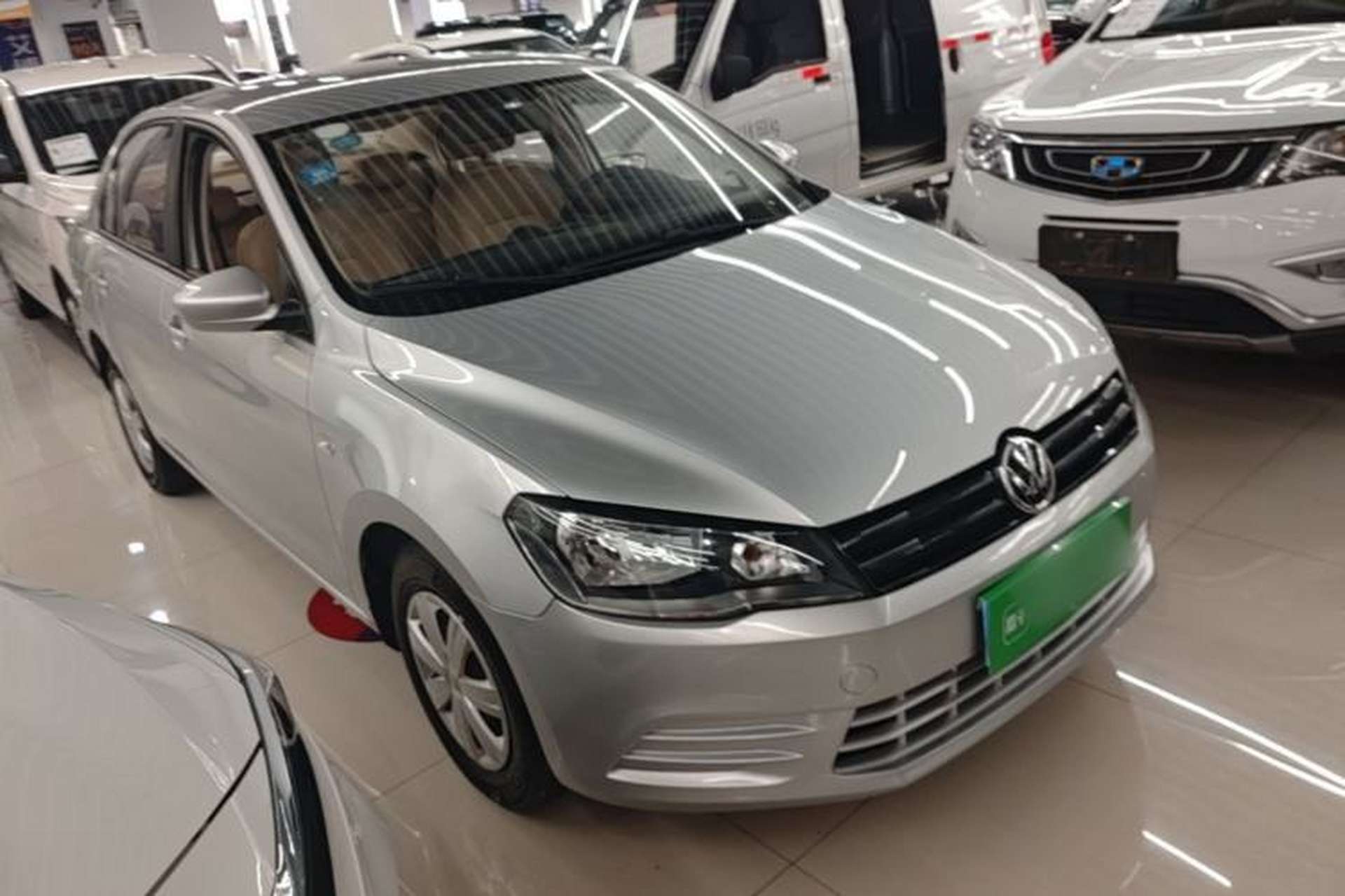 Used Volkswagen Jetta 2015 1.4L Manual Fashion Model Exterior 1