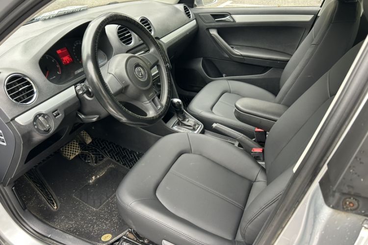 Used Volkswagen Jetta 2015 1.6L Automatic Comfort Model Exterior 1