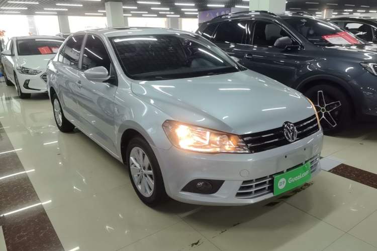 Used Volkswagen Jetta 2015 Value Edition 1.6L Automatic Comfort Version Exterior 1